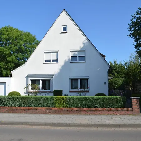 Apartment Haus Lena *